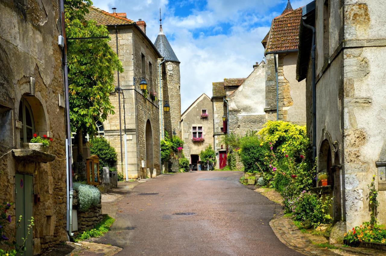 Le Domaine Des Pres Verts Suites & Chambres Avec Jacuzzi Privatif A Chateauneuf Buitenkant foto